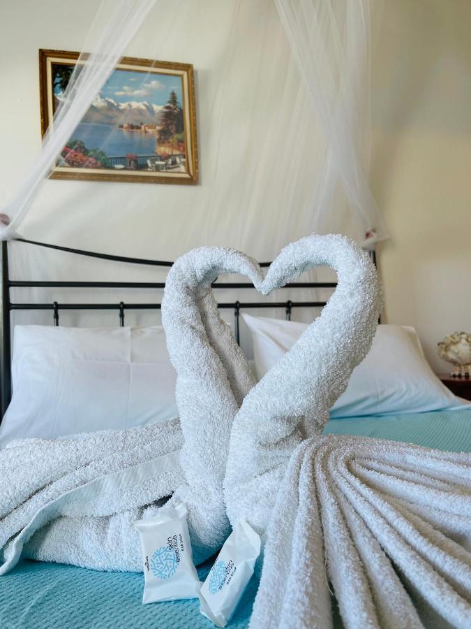 Gialos Rooms 엘라포니소스 외부 사진